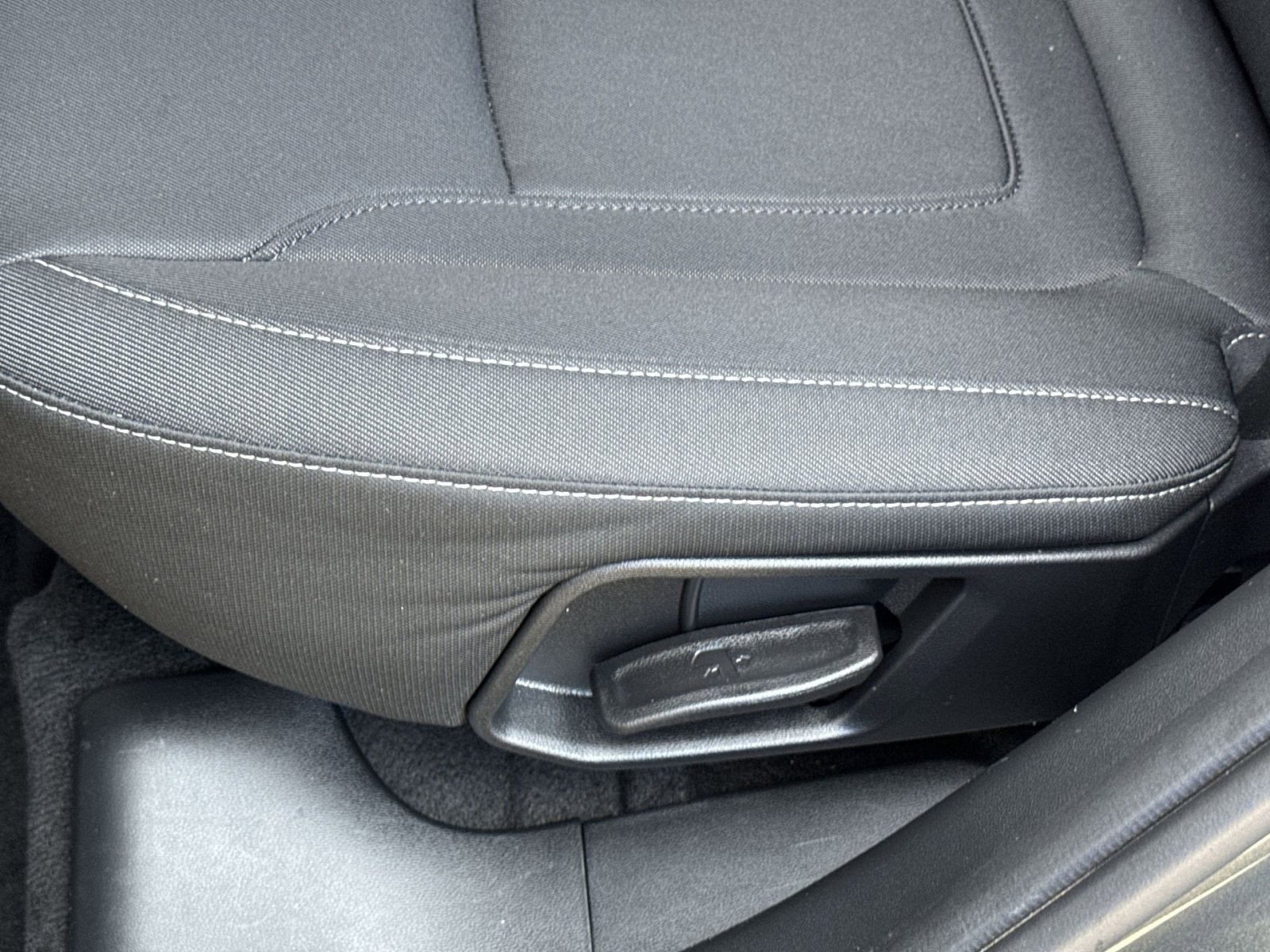 Certified 2023 Hyundai Tucson SE FWD image 25