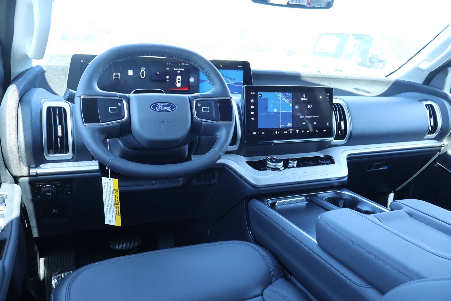 New 2026 Ford Expedition Active AWD/4WD image 2