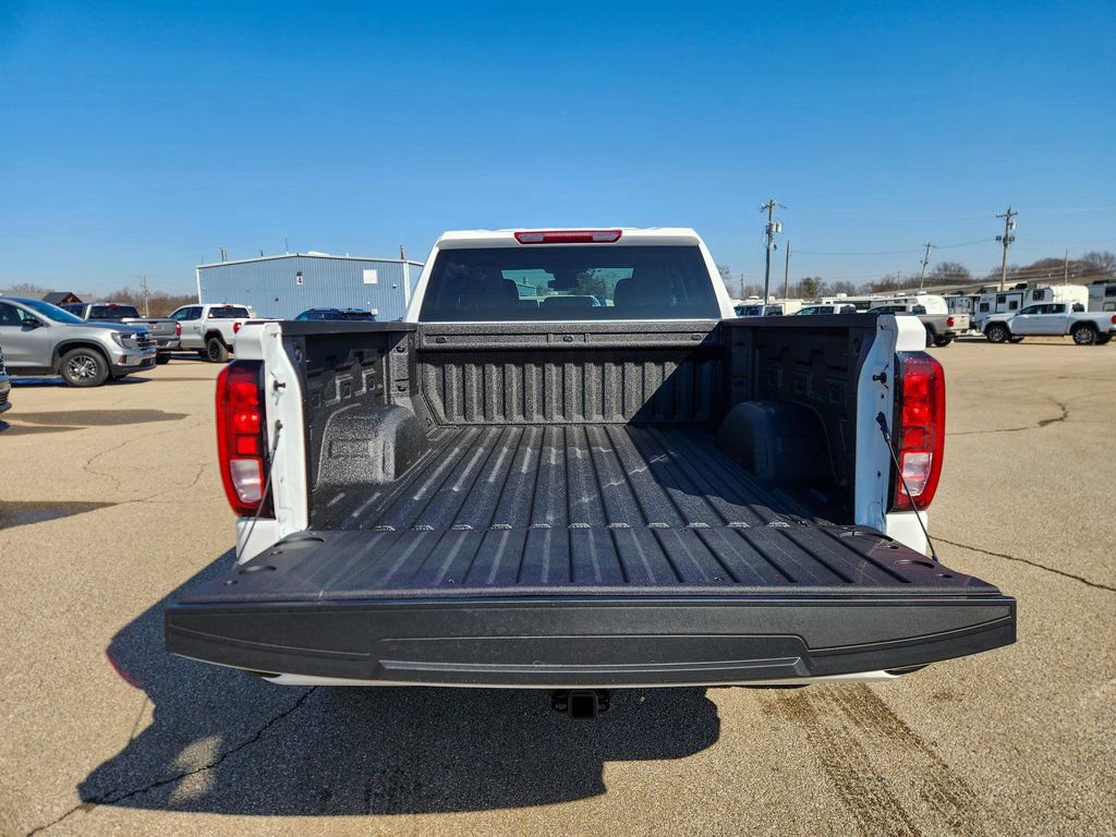 New 2026 GMC Sierra 1500 Pro w/ Graphite Edition image 5