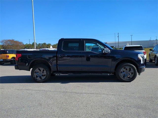 Used 2025 Ford F150 Lightning Flash image 3