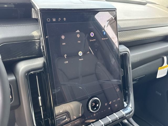 New 2026 GMC Yukon XL AT4 w/ AT4 Premium Plus Package image 19