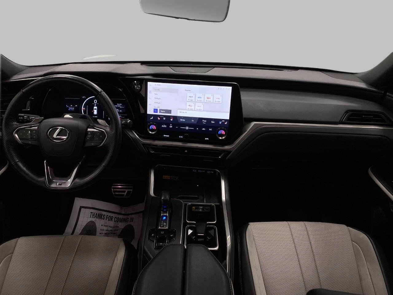 Used 2024 Lexus TX 500h AWD image 23