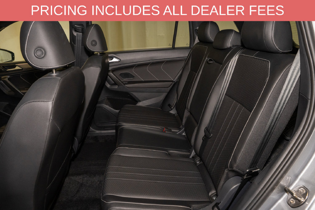Used 2024 Volkswagen Tiguan SE R-Line AWD/4WD image 9