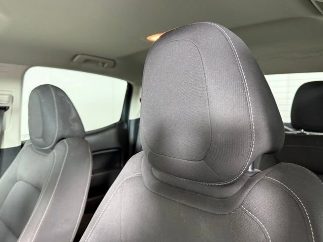 Used 2015 Chevrolet Colorado LT w/ LT Convenience Package image 11