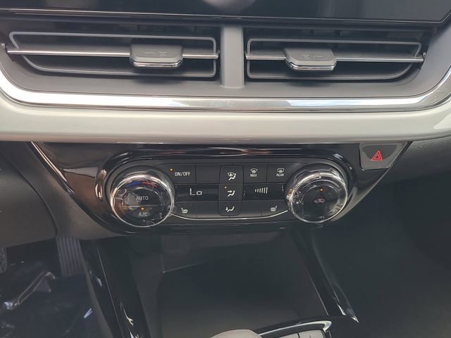 New 2026 Chevrolet Trax LT w/ Driver Confidence Package image 31