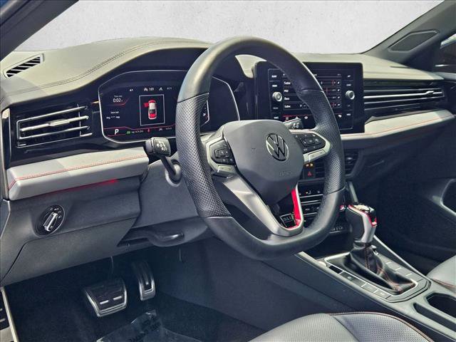 Used 2026 Volkswagen Jetta GLI Autobahn FWD image 9
