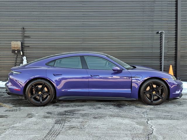 New 2025 Porsche Taycan GTS AWD/4WD image 8