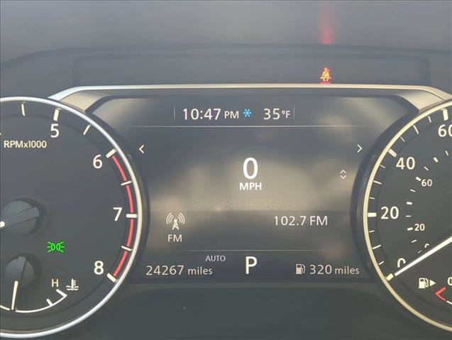 Used 2023 Nissan Rogue SV image 11