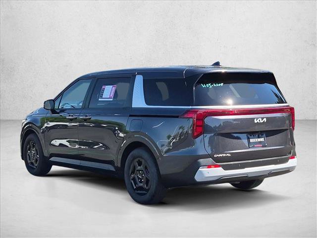 Used 2026 Kia Carnival FWD image 8