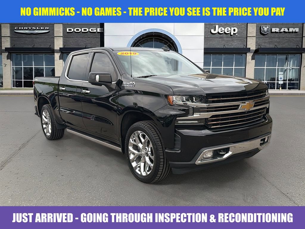 Used 2019 Chevrolet Silverado 1500 High Country w/ Technology Package AWD/4WD image 1