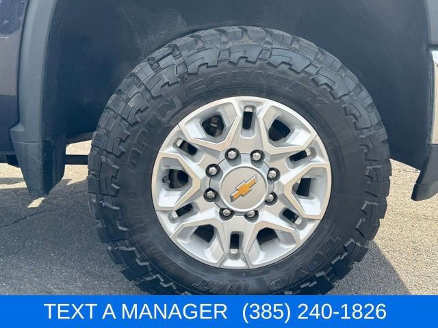 Used 2024 Chevrolet Silverado 2500 LTZ w/ LTZ Texas Edition image 9