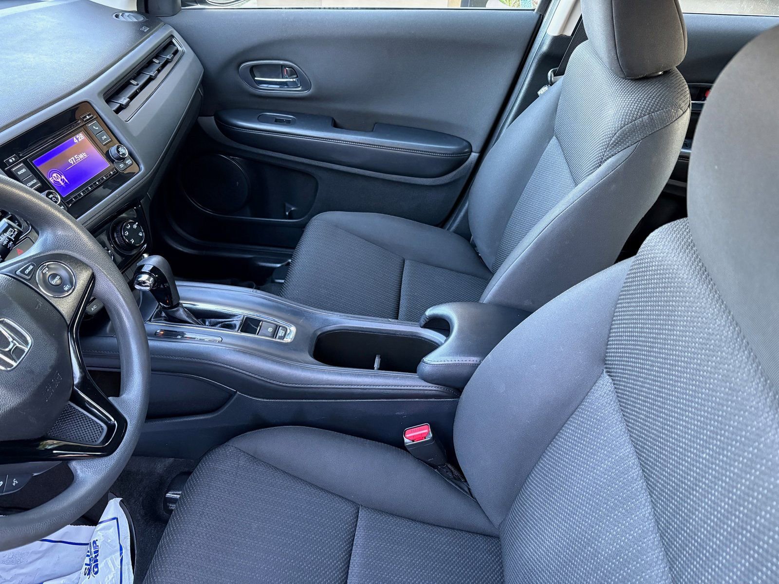 Used 2016 Honda HR-V LX image 13