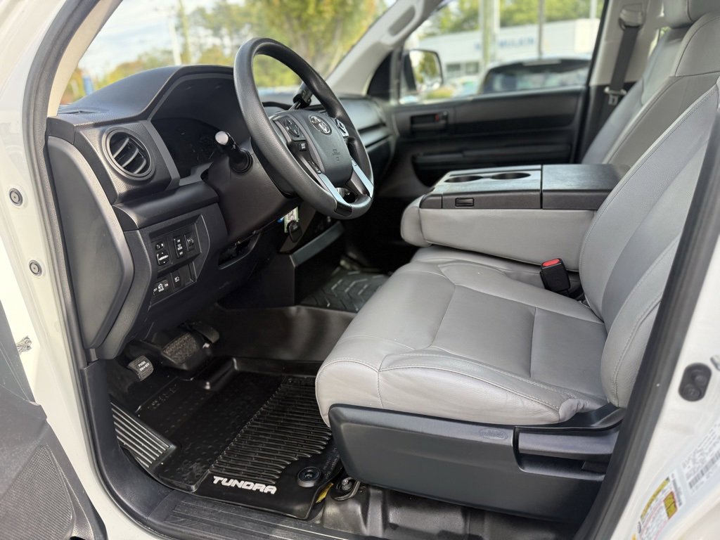 Certified 2018 Toyota Tundra SR image 14