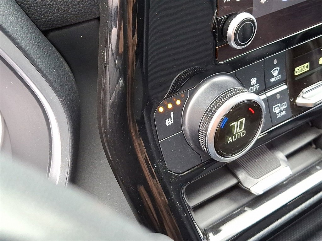 Used 2023 Toyota Highlander XSE image 25