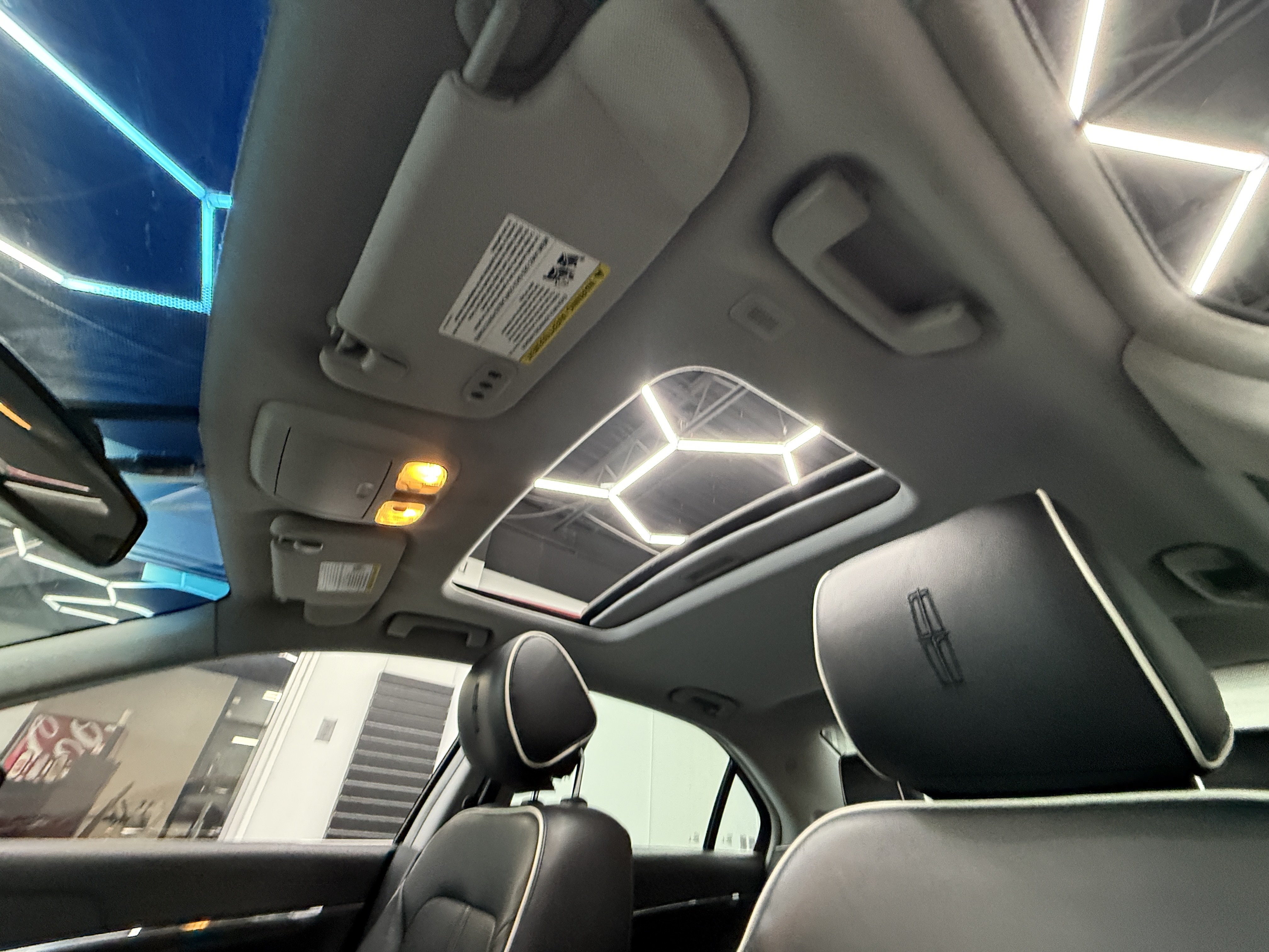 Used 2012 Lincoln MKZ AWD image 5