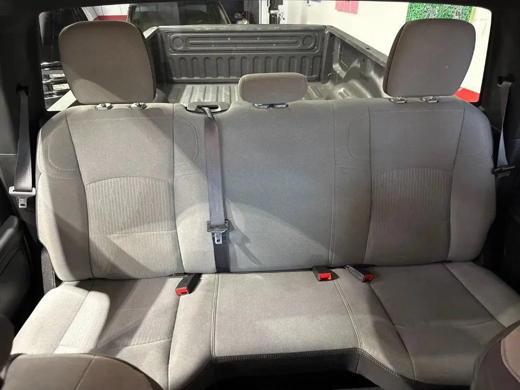 Used 2022 RAM 2500 Big Horn AWD/4WD image 19