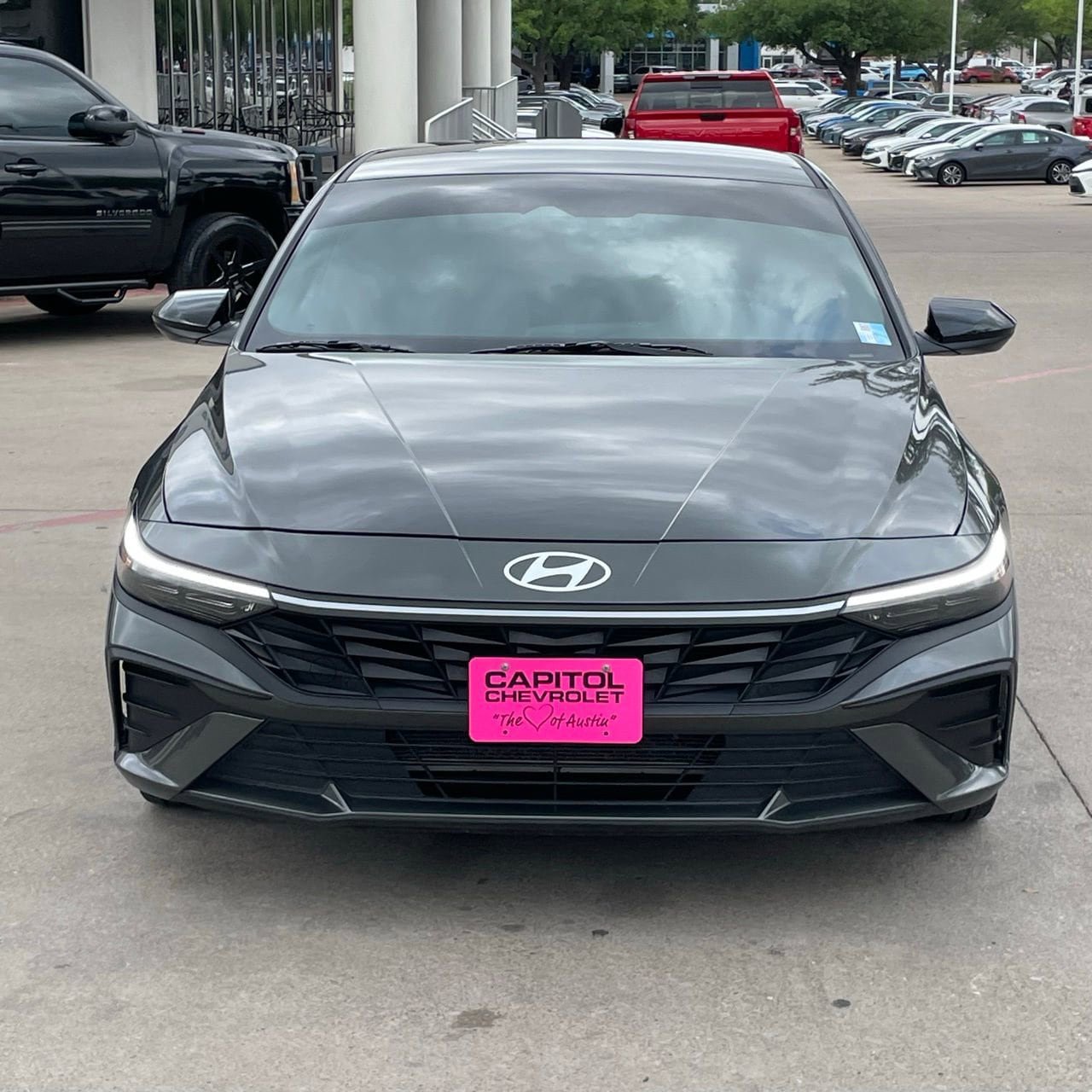 Used 2025 Hyundai Elantra Sport image 6