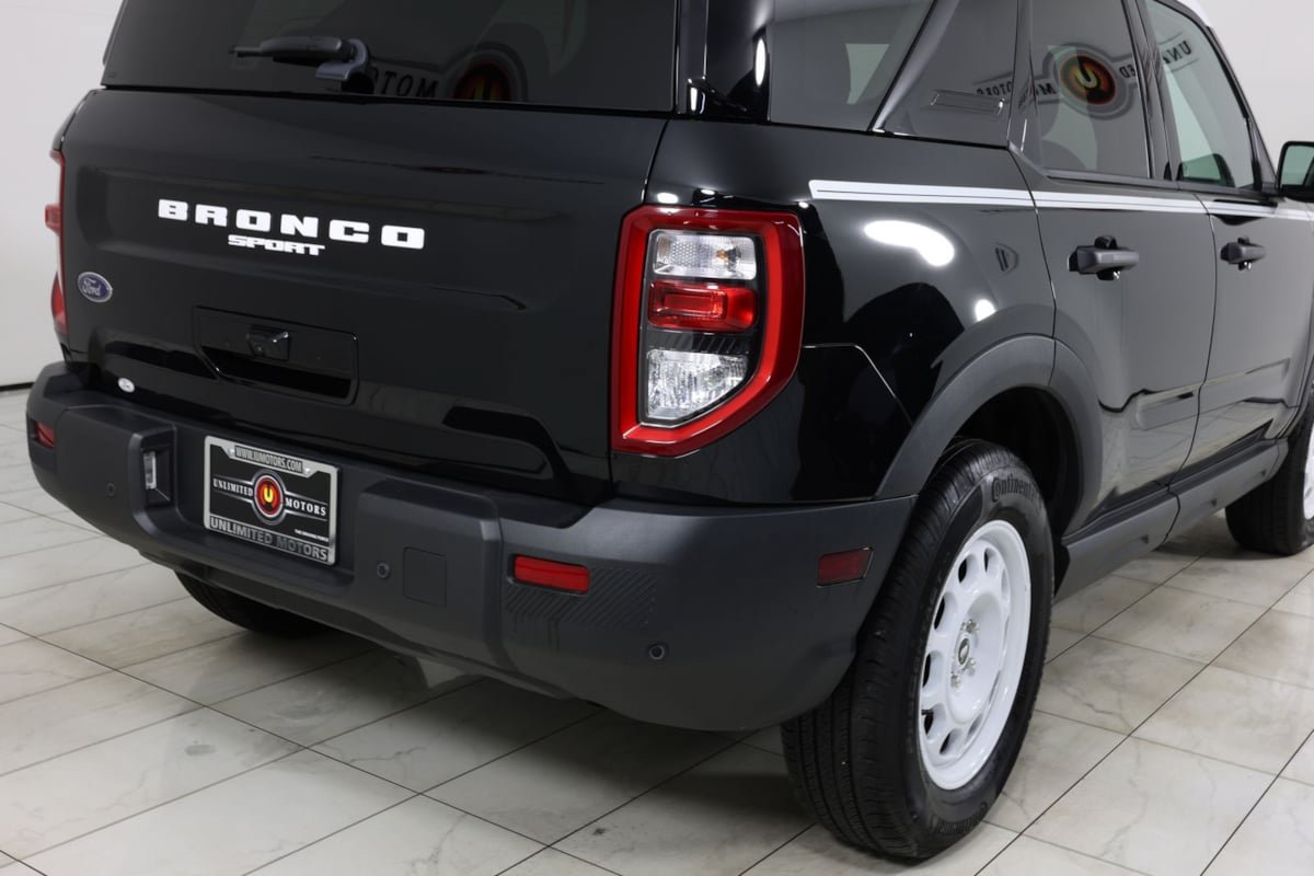 Used 2025 Ford Bronco Sport Heritage w/ Convenience Package AWD/4WD image 40