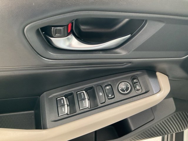 Used 2023 Honda Accord EX image 5