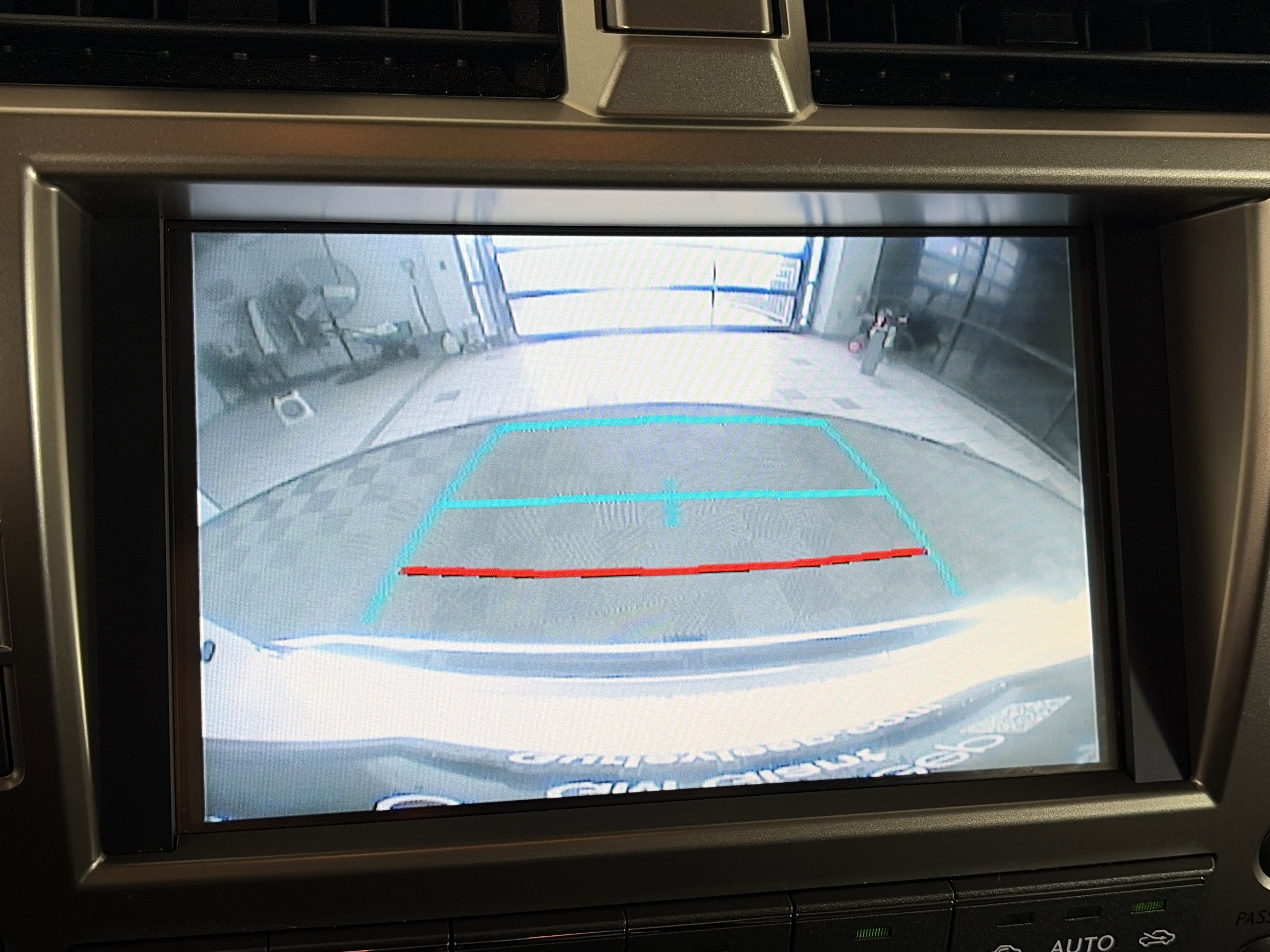 Used 2021 Lexus GX 460 Premium w/ Accessory Package image 23