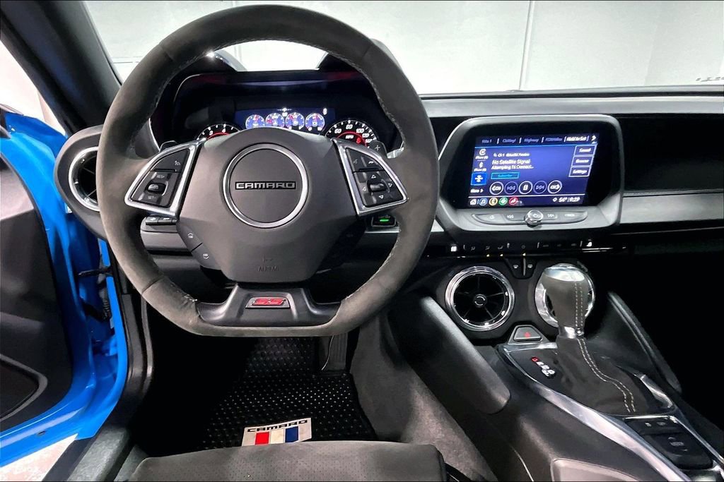 Used 2023 Chevrolet Camaro SS image 7