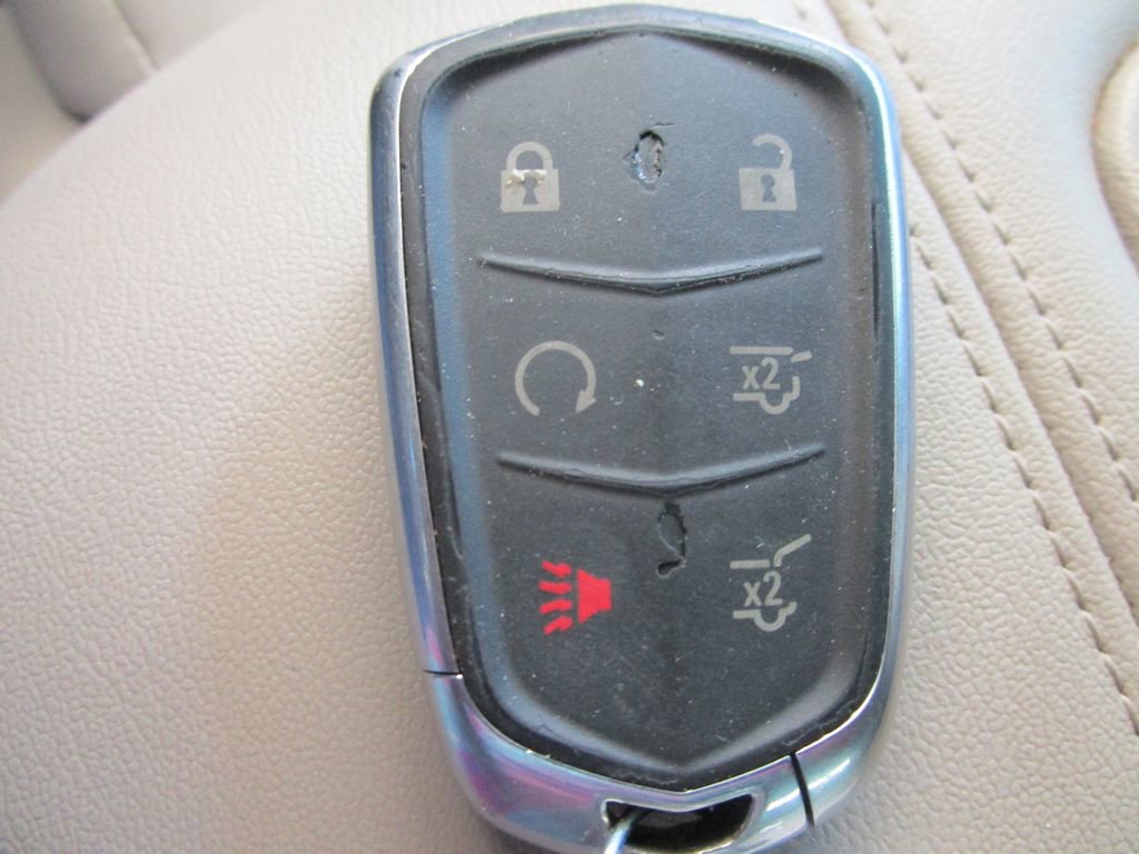 Used 2020 Cadillac Escalade Luxury image 49