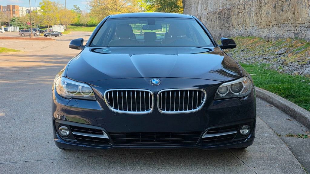 Used 2015 BMW 528i Sedan image 12