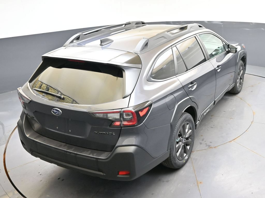 Certified 2025 Subaru Outback Onyx Edition AWD/4WD image 40