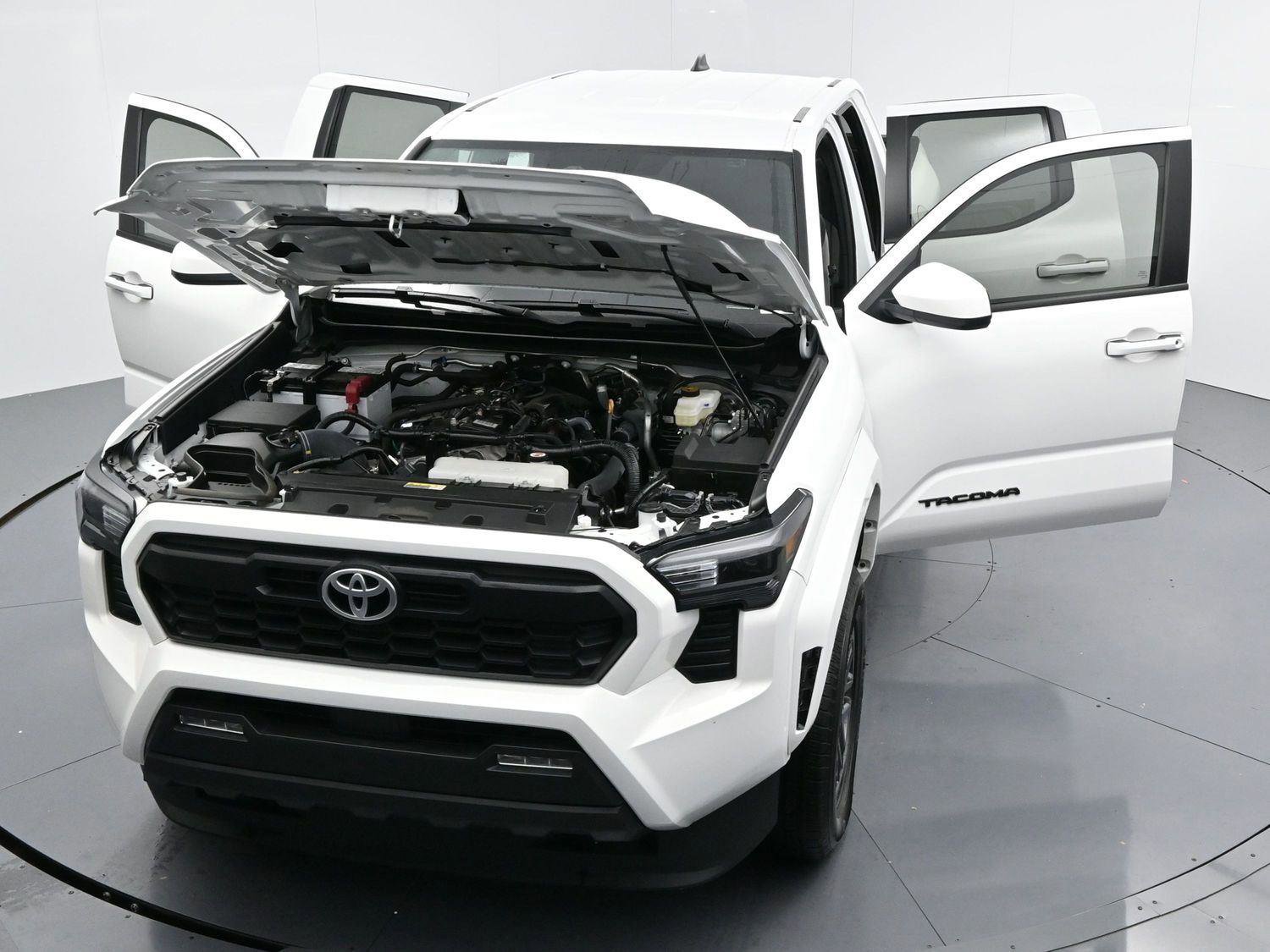 Used 2024 Toyota Tacoma TRD Sport image 41