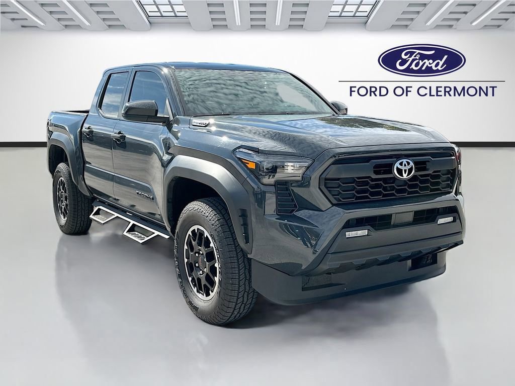 Used 2025 Toyota Tacoma TRD Off-Road image 1