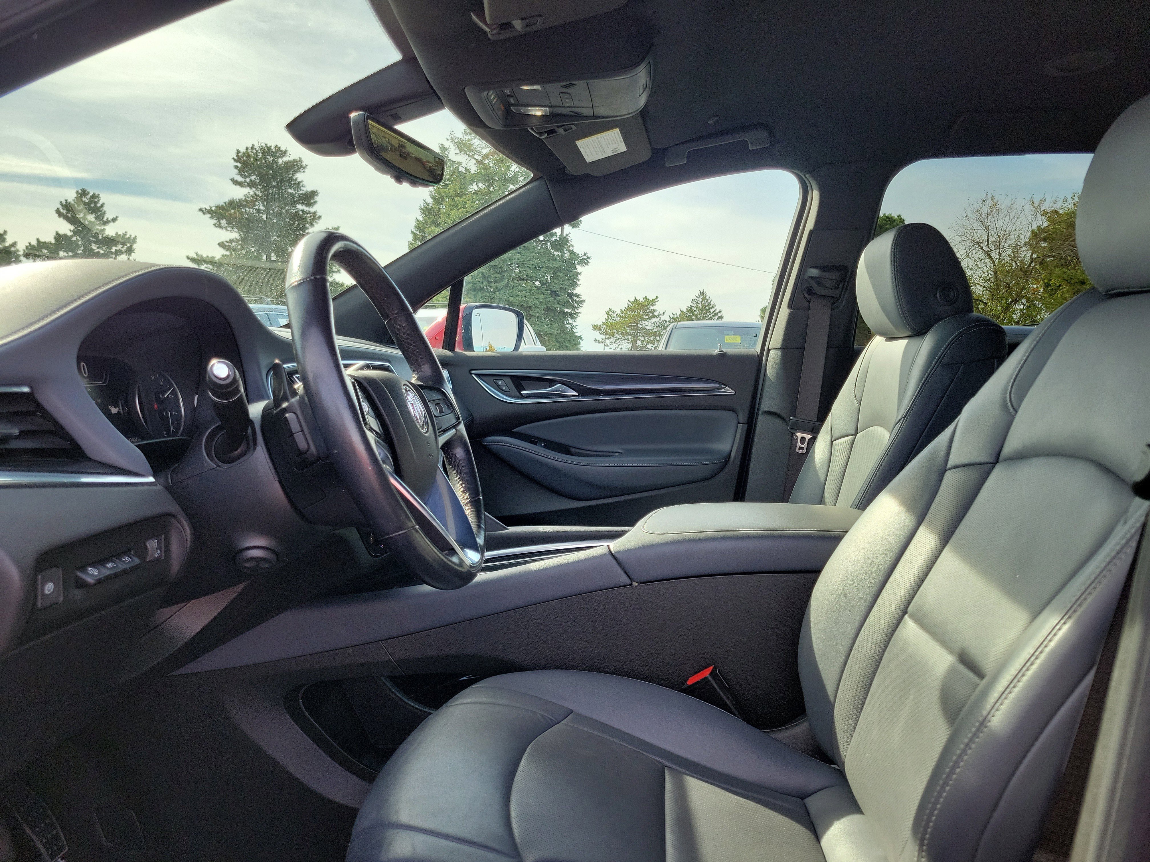 Used 2024 Buick Enclave Premium image 15