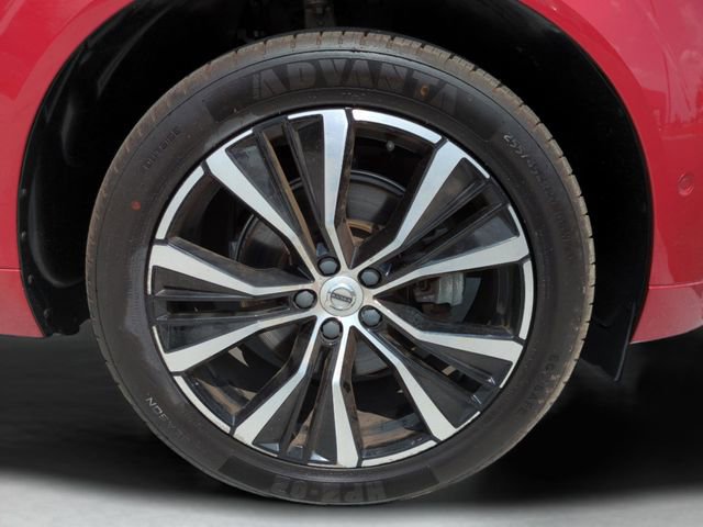 Used 2023 Volvo XC60 B5 Plus w/ Protection Package Premier FWD image 24