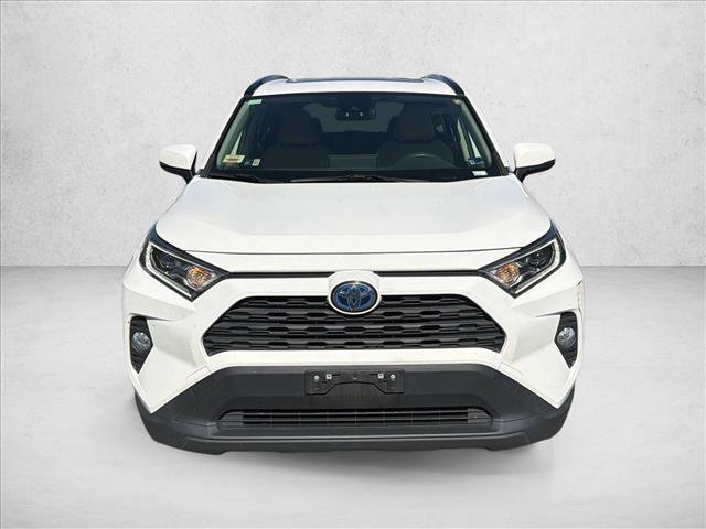 Used 2021 Toyota RAV4 XLE w/ Convenience Package AWD/4WD image 2