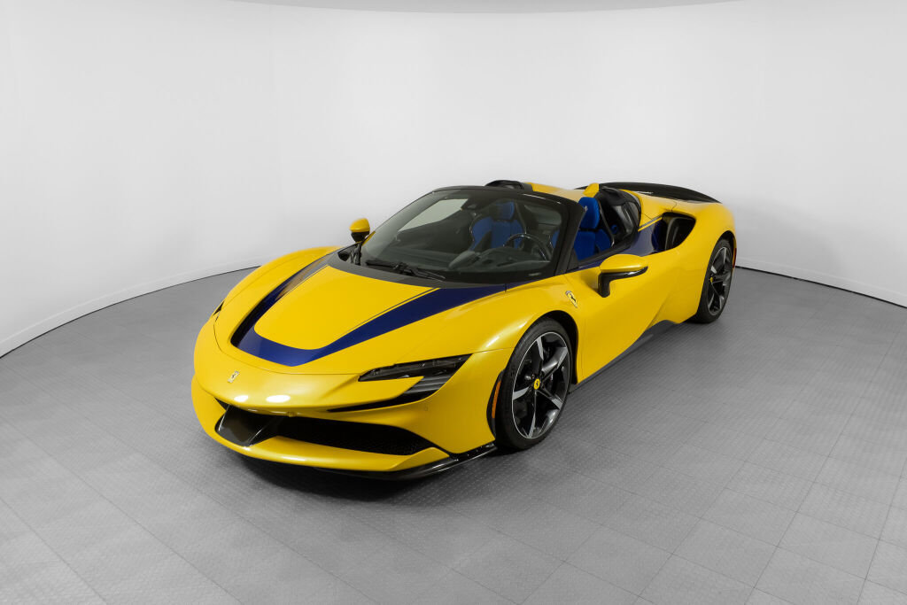 Certified 2023 Ferrari SF90 Spider image 6