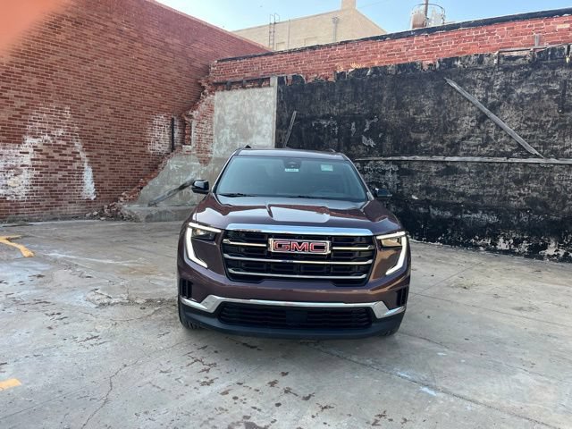 Certified 2025 GMC Acadia Elevation FWD image 2