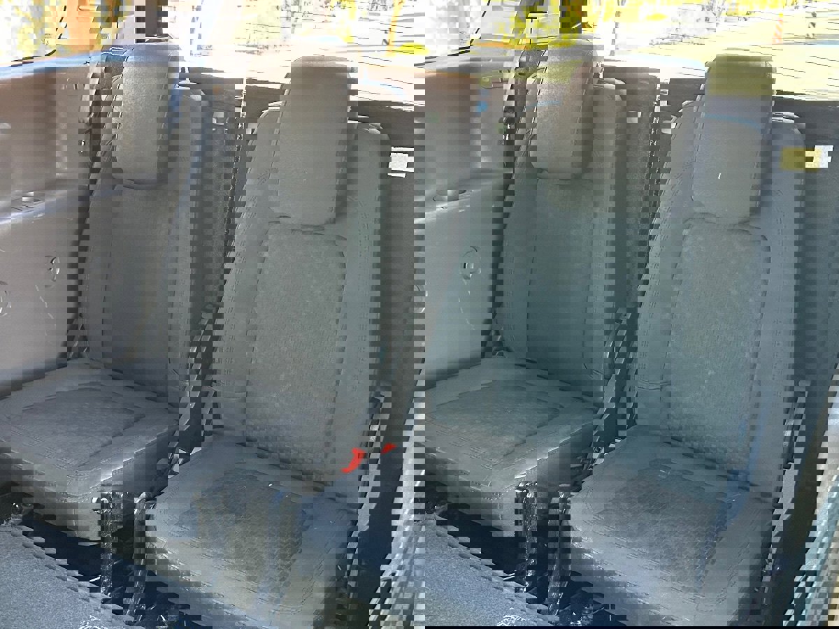 Used 2019 Ford Transit Connect XL image 18