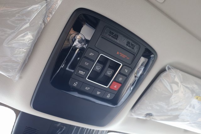 New 2026 Kia Carnival SX image 21
