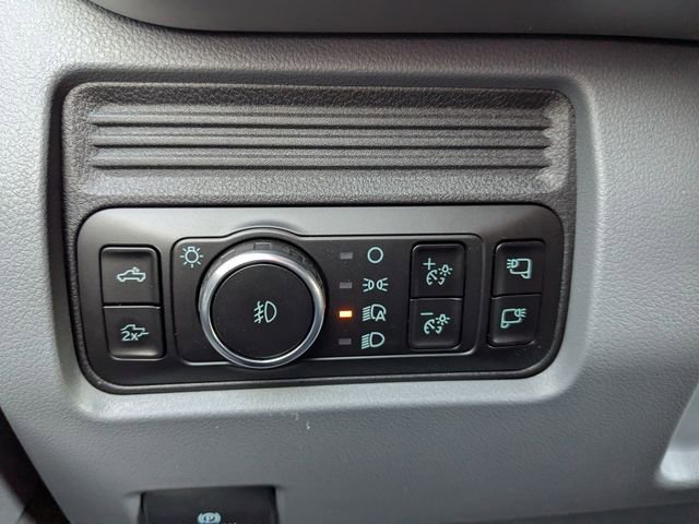 New 2026 Ford F250 XLT image 19