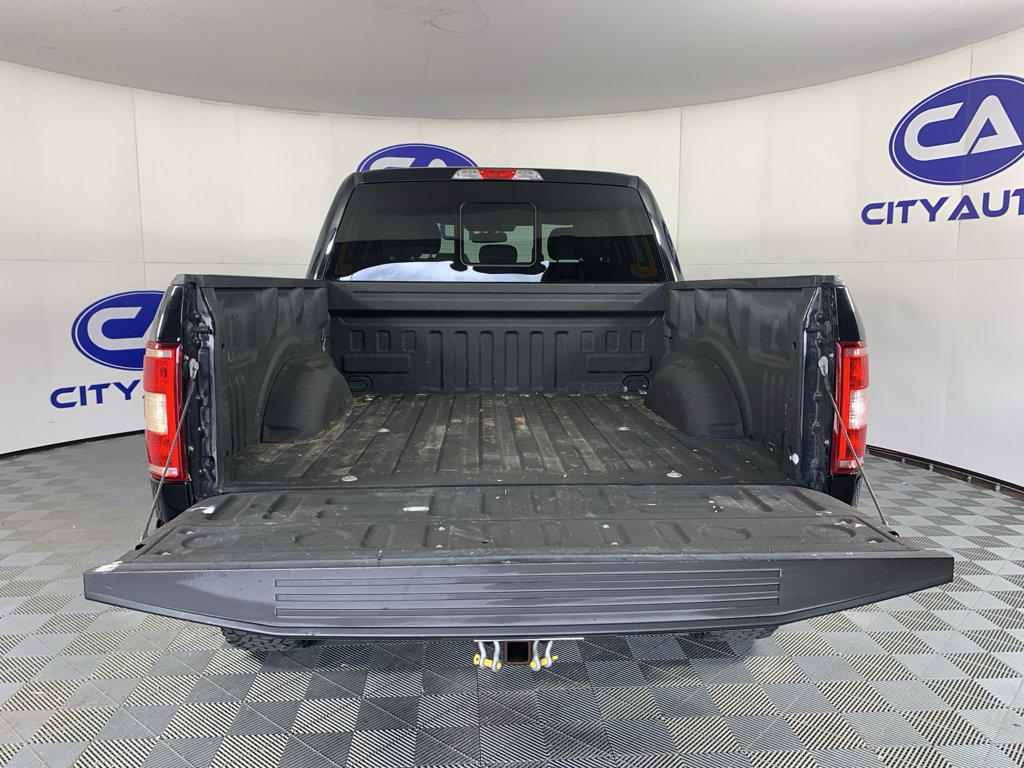 Used 2018 Ford F150 XLT w/ Equipment Group 302A Luxury AWD/4WD image 34