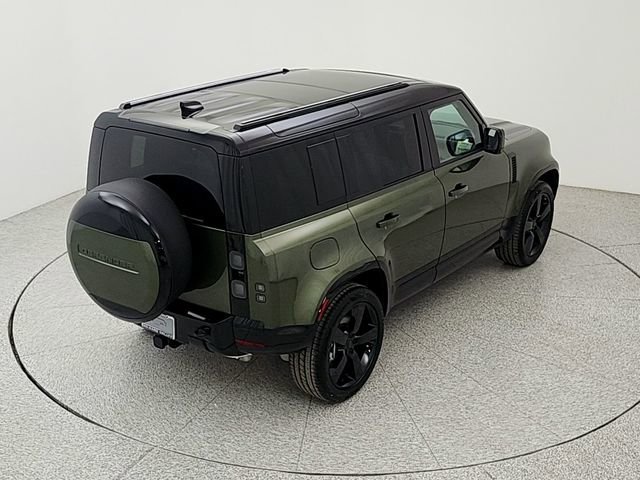 New 2026 Land Rover Defender 110 X-Dynamic SE AWD/4WD image 33