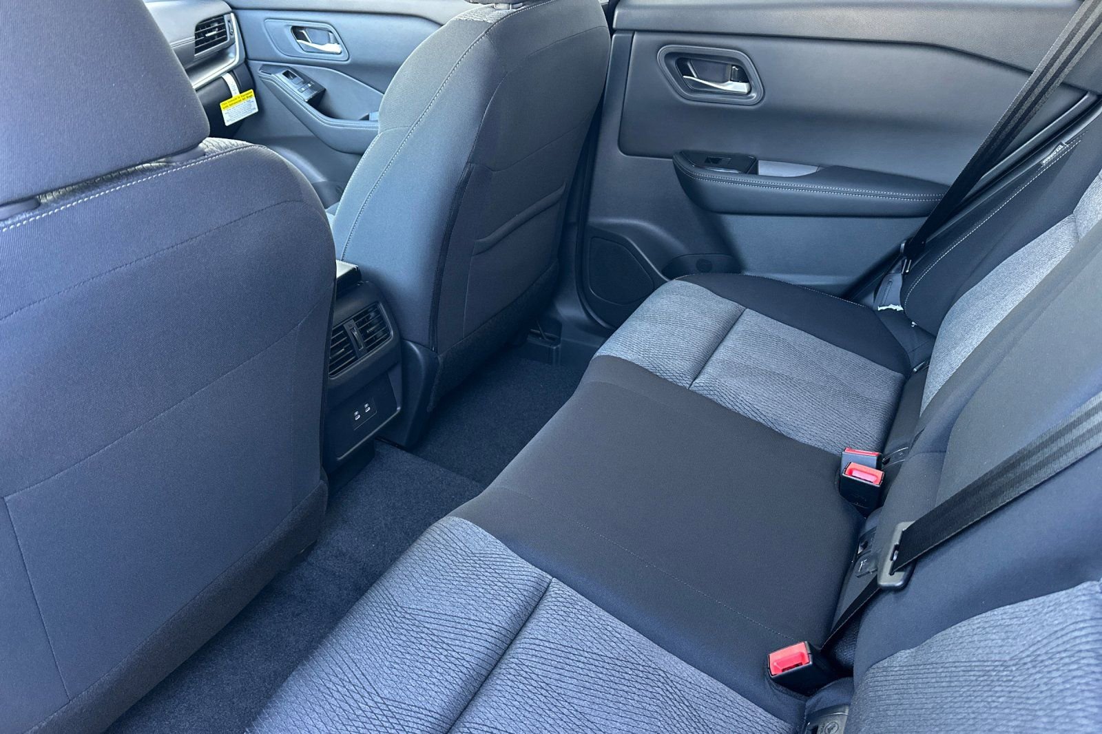 New 2026 Nissan Rogue SV w/ Cold Weather Package image 9