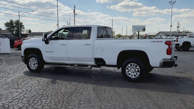 Certified 2022 Chevrolet Silverado 3500 LTZ w/ LTZ Convenience Package image 6