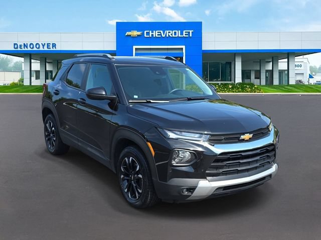 Used 2023 Chevrolet TrailBlazer LT FWD image 5