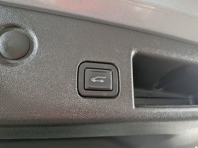 Certified 2024 Chevrolet Equinox LT image 11