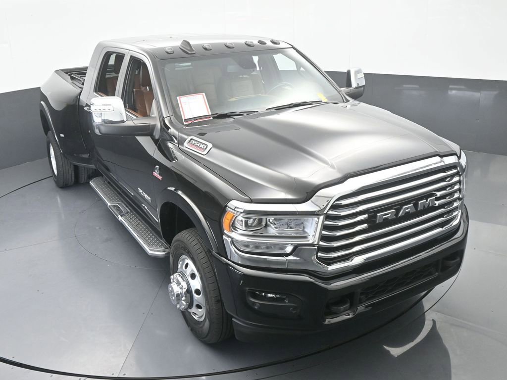 Used 2023 RAM 3500 Limited image 18