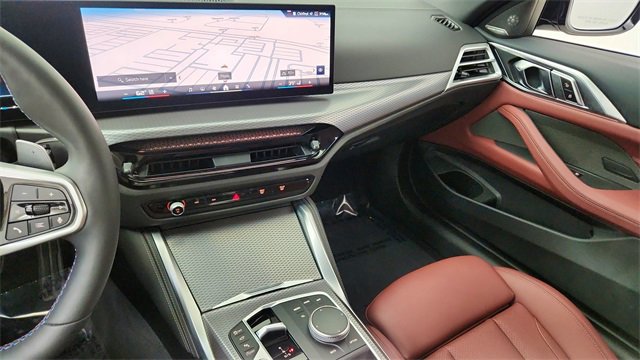 Used 2026 BMW M440i Convertible image 45