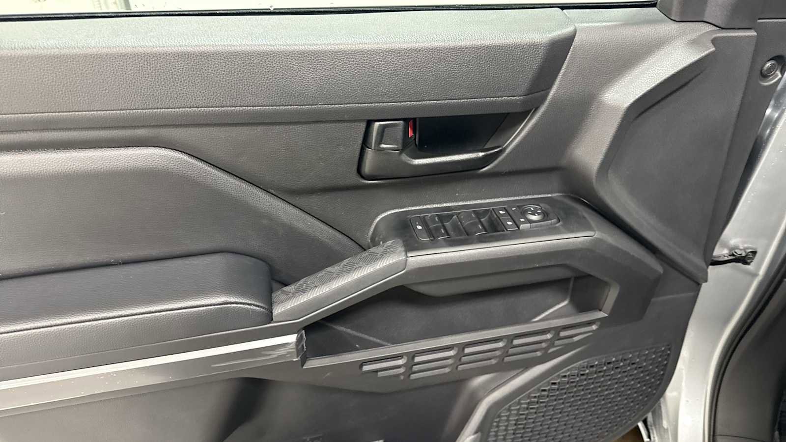 New 2026 Toyota Tacoma SR5 image 15