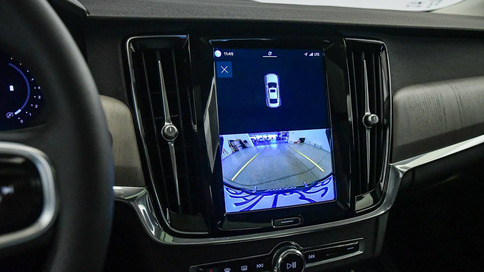 Certified 2023 Volvo S90 B6 Plus AWD/4WD image 21