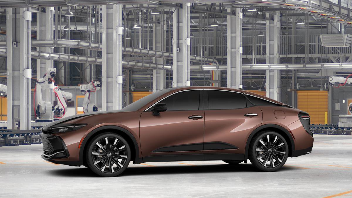 New 2026 Toyota Crown Platinum image 5