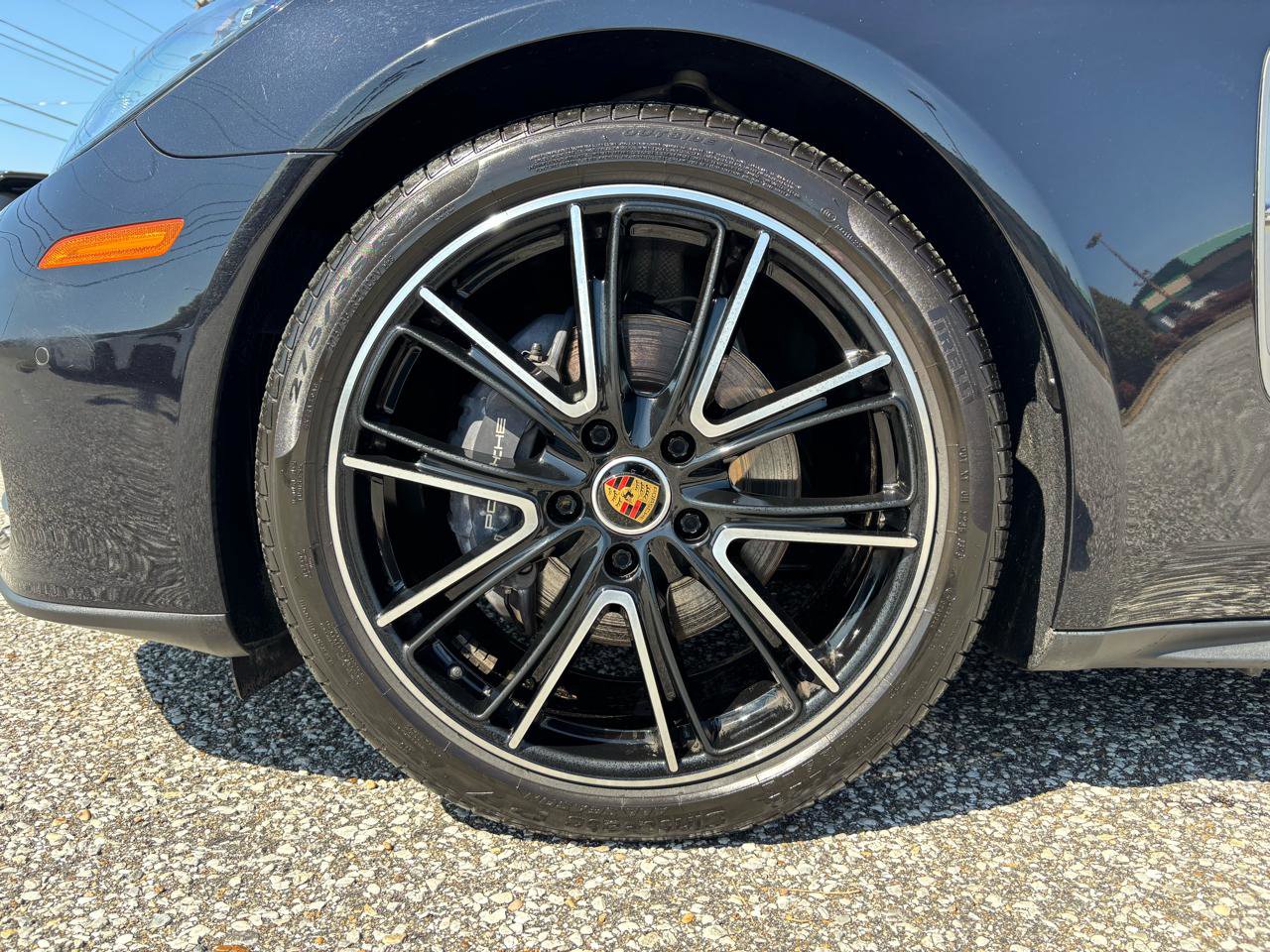 Used 2023 Porsche Panamera 4 Platinum Edition w/ Assistance Package image 37